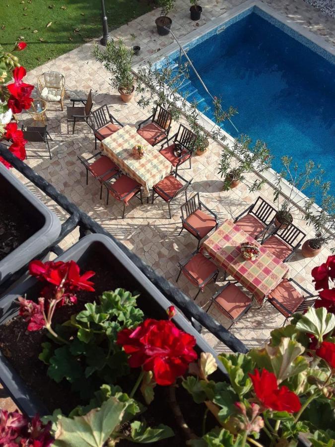 Villa Diana Apartments Skopje Buitenkant foto
