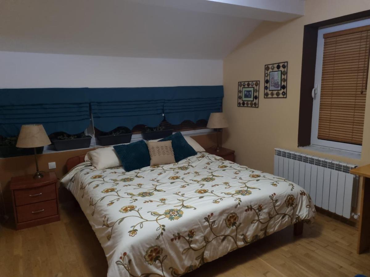 Villa Diana Apartments Skopje Buitenkant foto