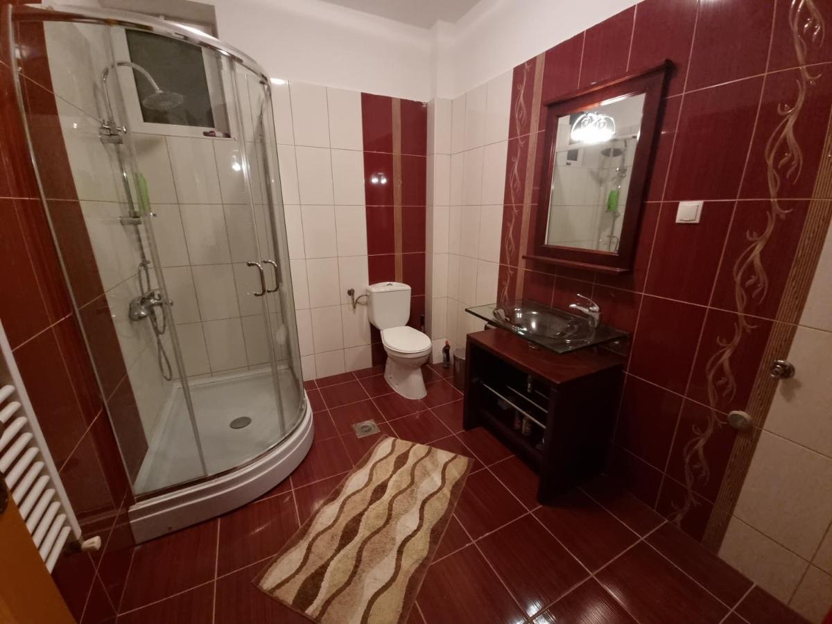 Villa Diana Apartments Skopje Buitenkant foto